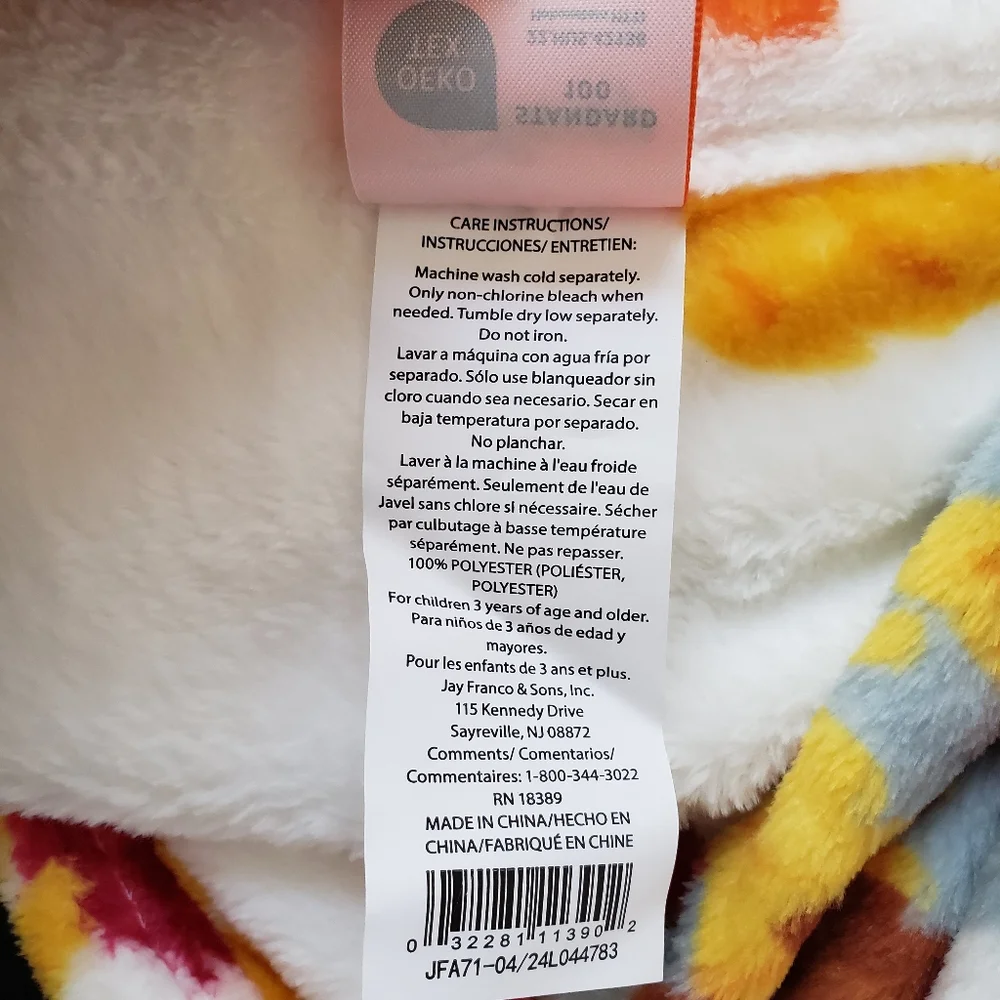Disney Mickey & Minnie Mouse, Donald & Goofy Fall Autumn Throw Blanket 50x70